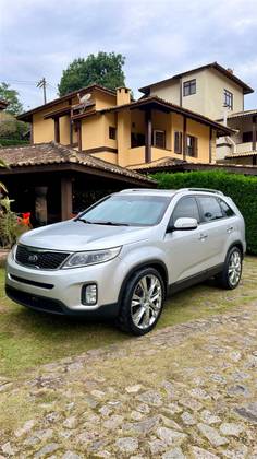 KIA SORENTO 2.4 16V GASOLINA EX AUTOMÁTICO KIA SORENTO 2.4 16V GASOLINA EX AUTOMÁTICO